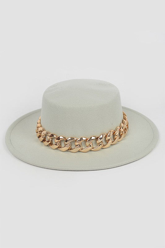 stylish Faux Wool Hat W Oversized Chain